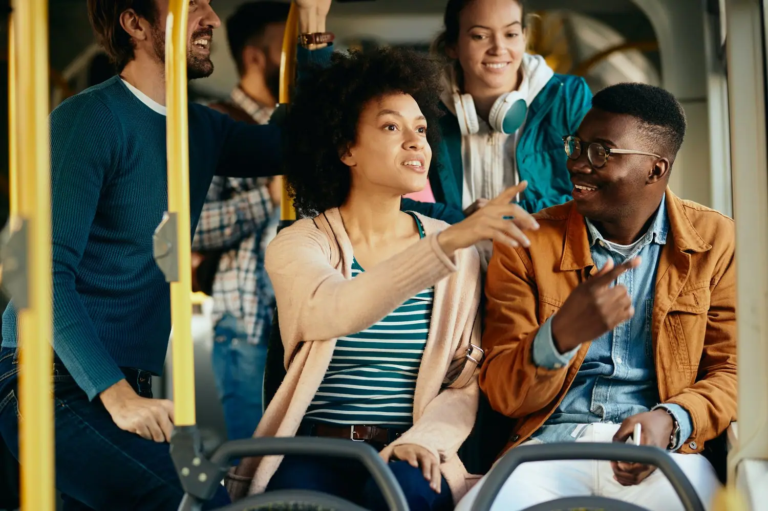 Jak podróżować przyjaznie dla środowiska?: Transport publiczny