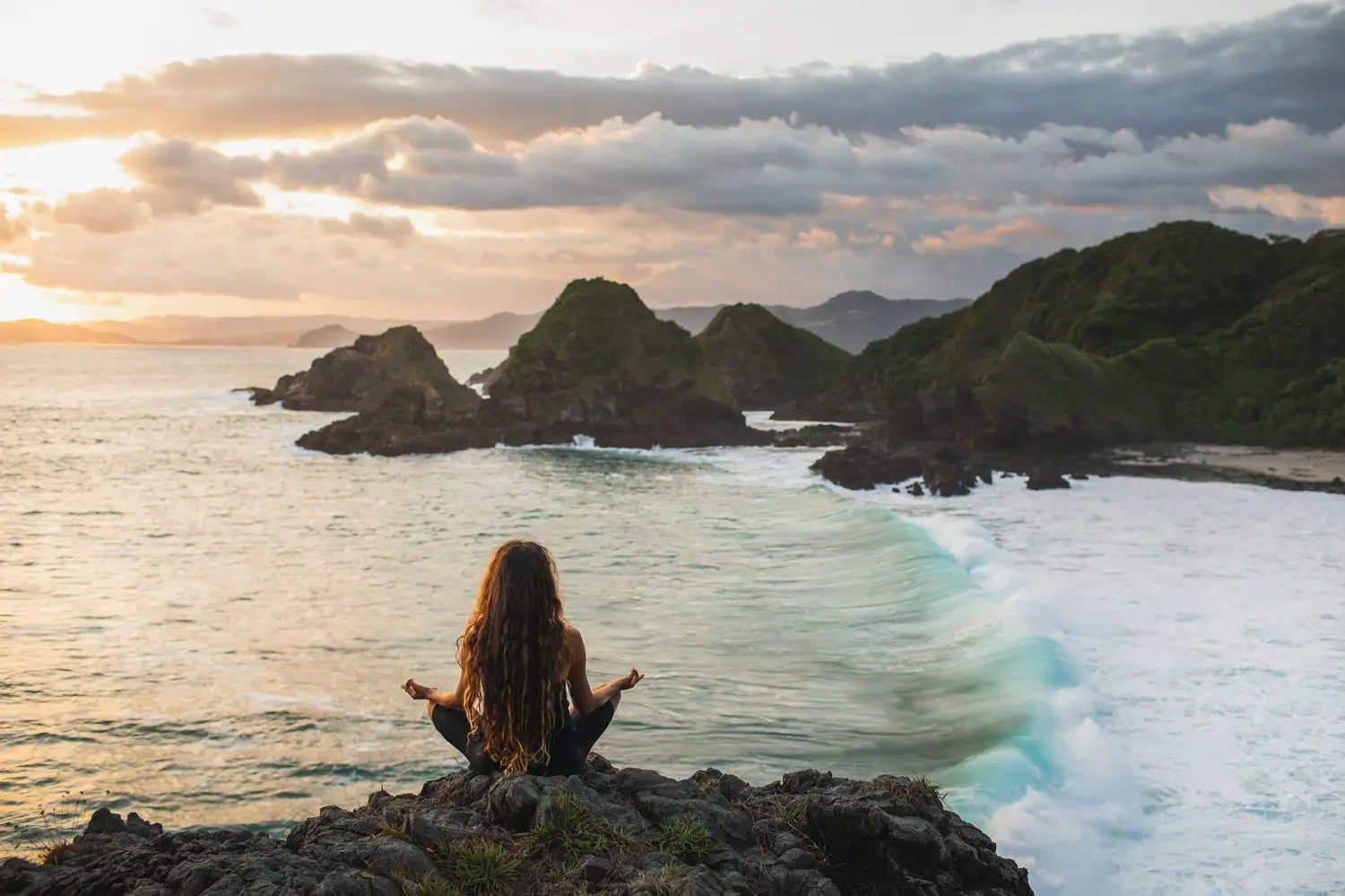 Mindfulness w podróży: Praktyki uważności podczas zwiedzania