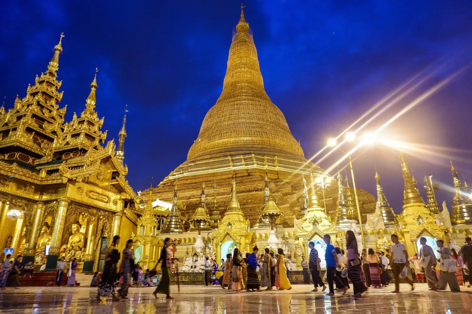 Myanmar: Złote pagody i plemienne wioski
