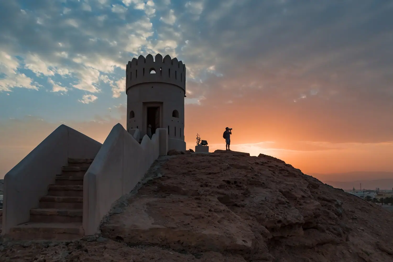Oman: Pustynne forty i szmaragdowe oazy